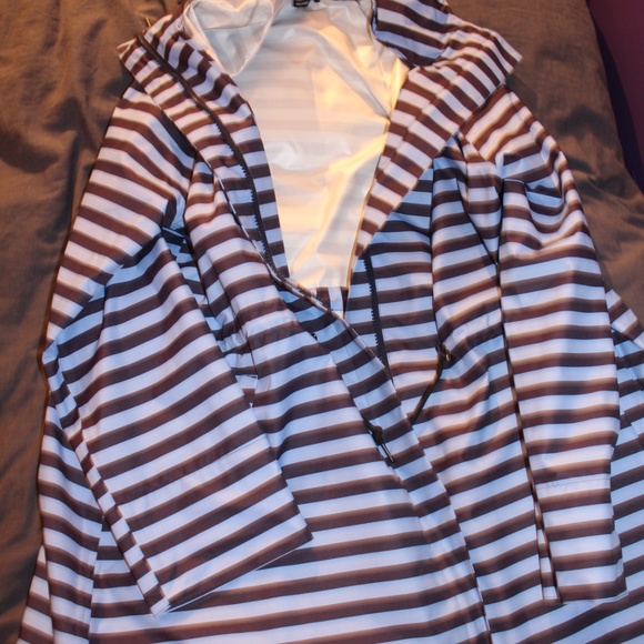 Marimekko | Jalava Tasaraita Raincoat - Picture 3 of 4